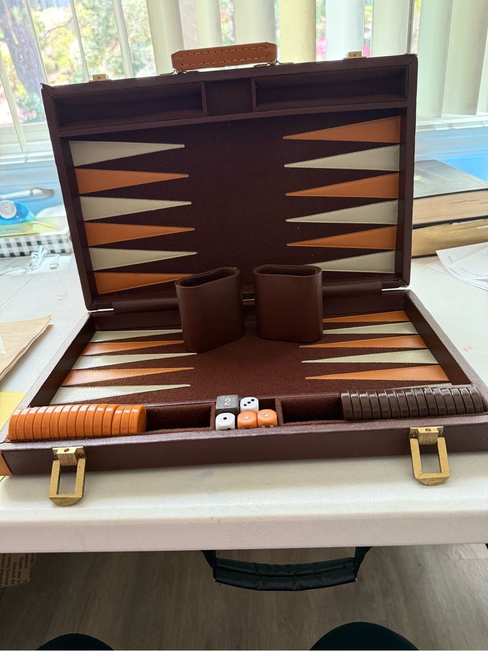 Vintage Backgammon Game Brown Leather Case Complete Original Instructions Great - Picture 11 of 12